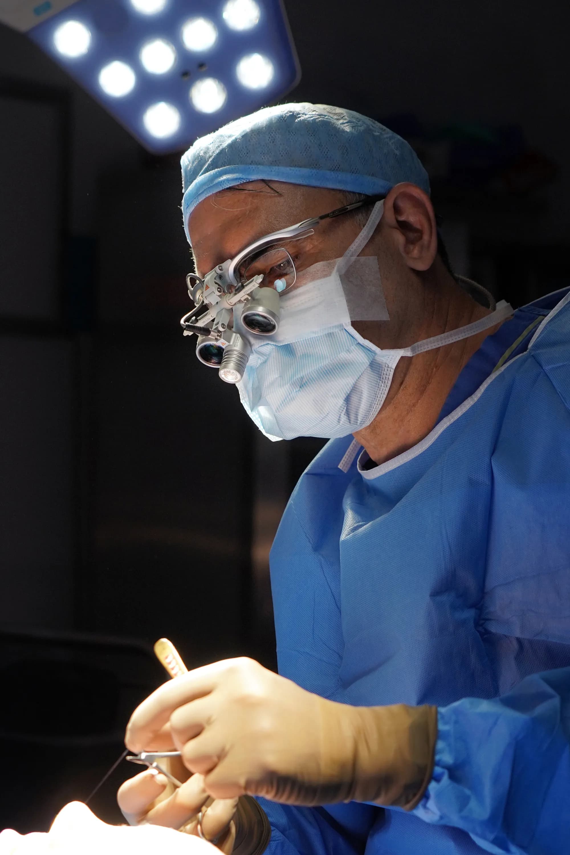 Dr. Dogan in surgery
