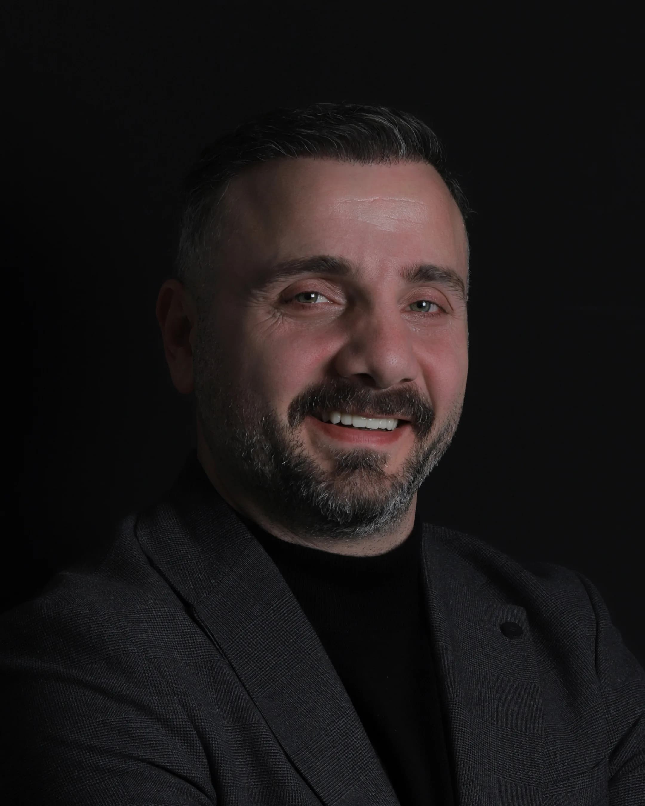 Muzaffer Yildiz, Logistics Specialist
